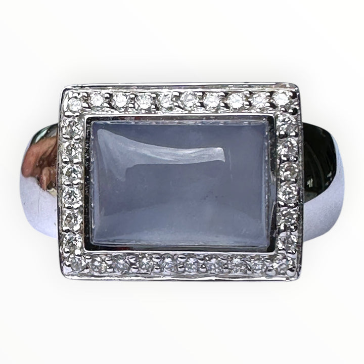 18 karat Chalcedony Cabochon and Diamond Halo Ring