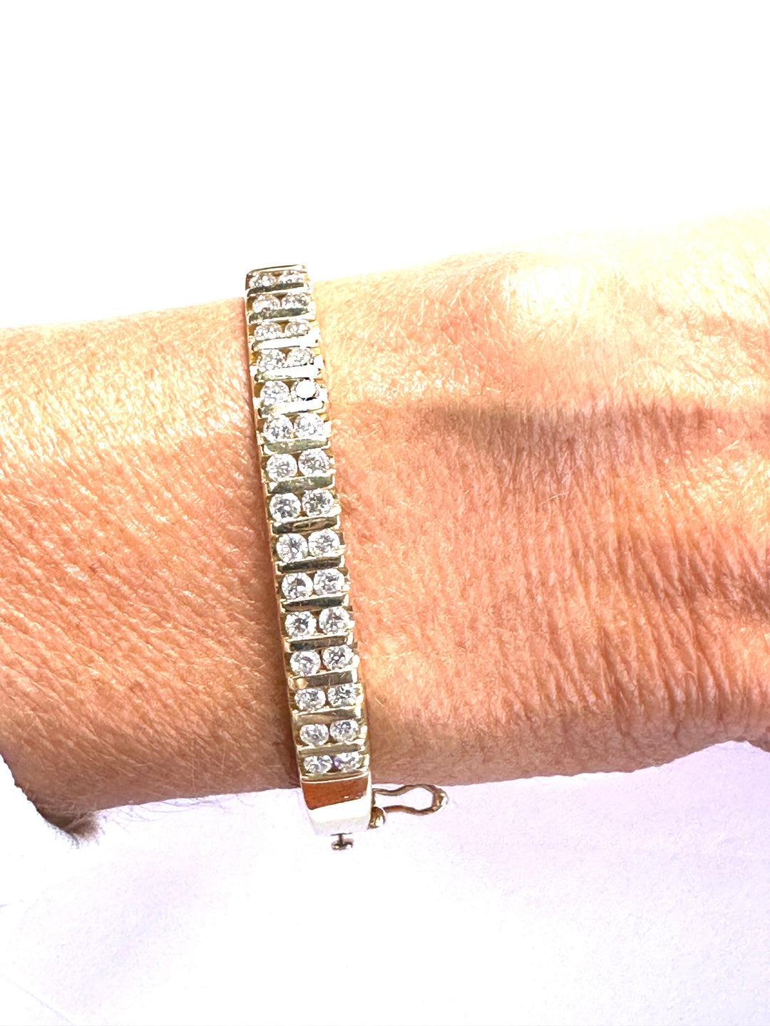 14 karat Gold Two-Row Round Brilliant Diamond Channel Bangle Bracelet, 3.00 Carats
