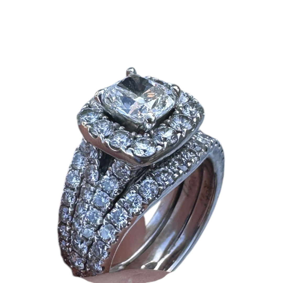 Neil Lane, 2/1/6 carat t.w. 3-Band Cushion Cut Engagement Ring