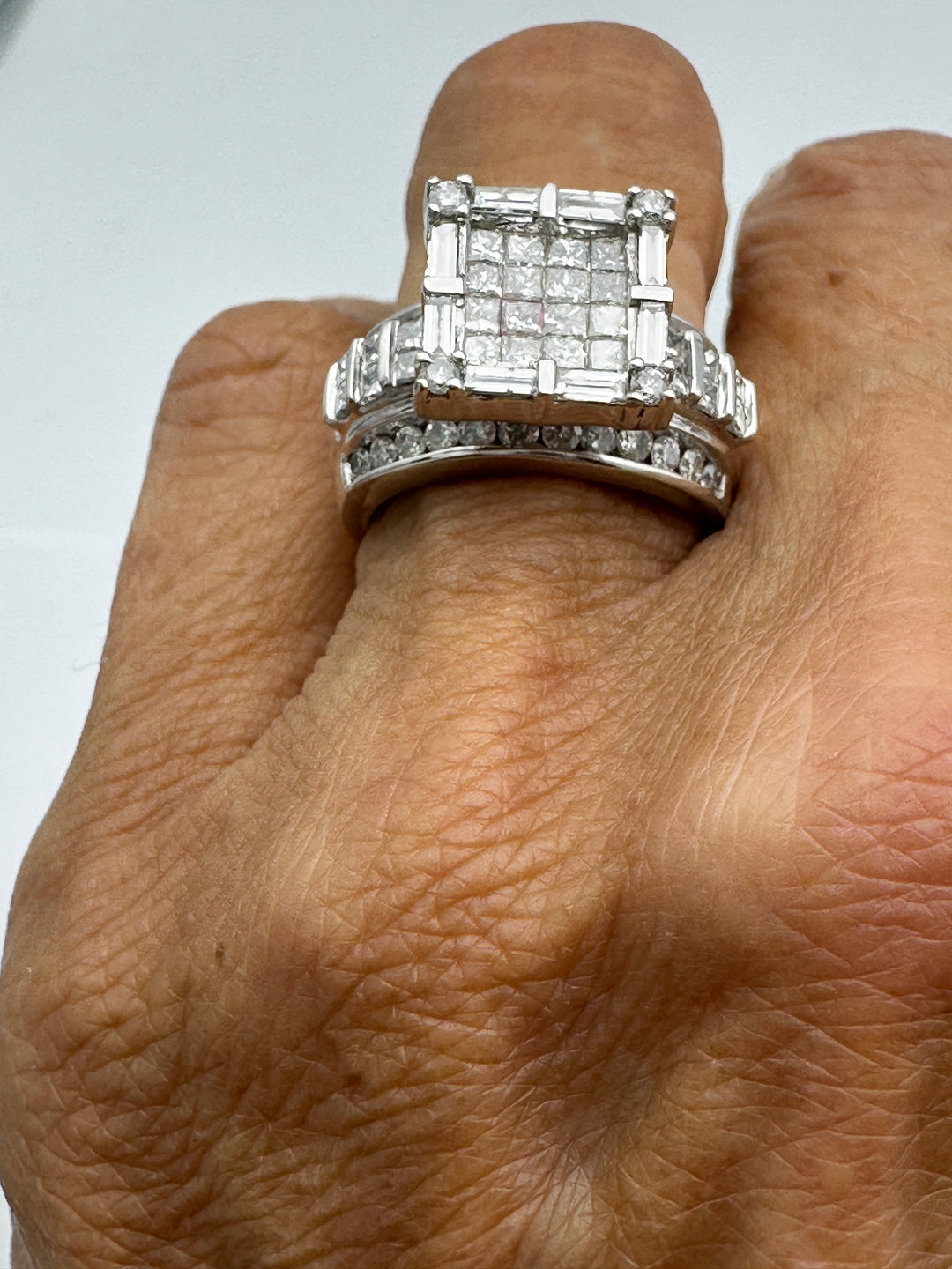 18 karat white gold, 3.50 carat diamond princess, invisible halo ring