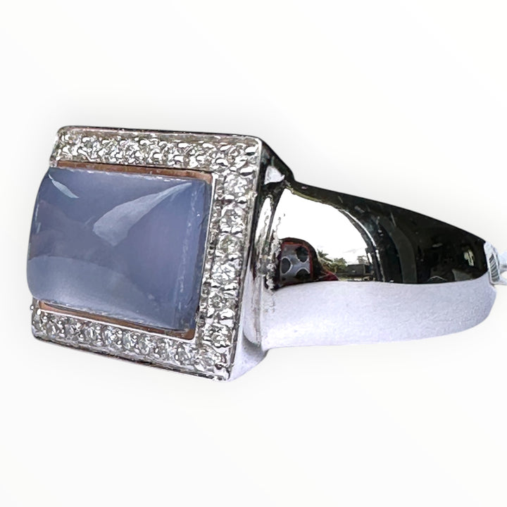 18 karat Chalcedony Cabochon and Diamond Halo Ring
