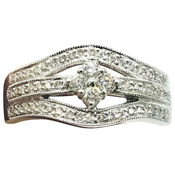 18Kt White Gold Diamond Band Ring .55 ct