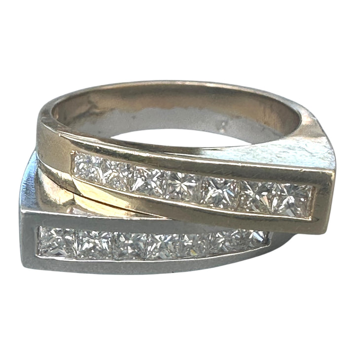18kt Double 2.00 ct Princess Diamond Band 2-tone Gold Vs-G