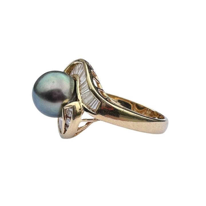 10mm Tahitian Black Pearl & 1.50ct Diamond Ballerina Swirl Cocktail Ring 18kt