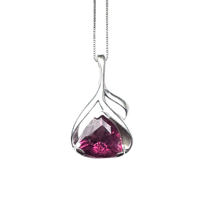 14kt Pink 4.25ct Tourmaline Trillion-Cut With Chain