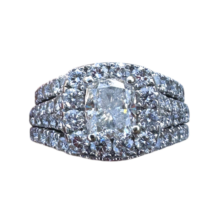 Neil Lane, 2/1/6 carat t.w. 3-Band Cushion Cut Engagement Ring