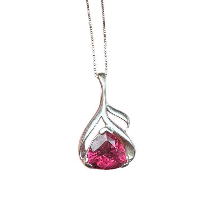 14kt Pink 4.25ct Tourmaline Trillion-Cut With Chain