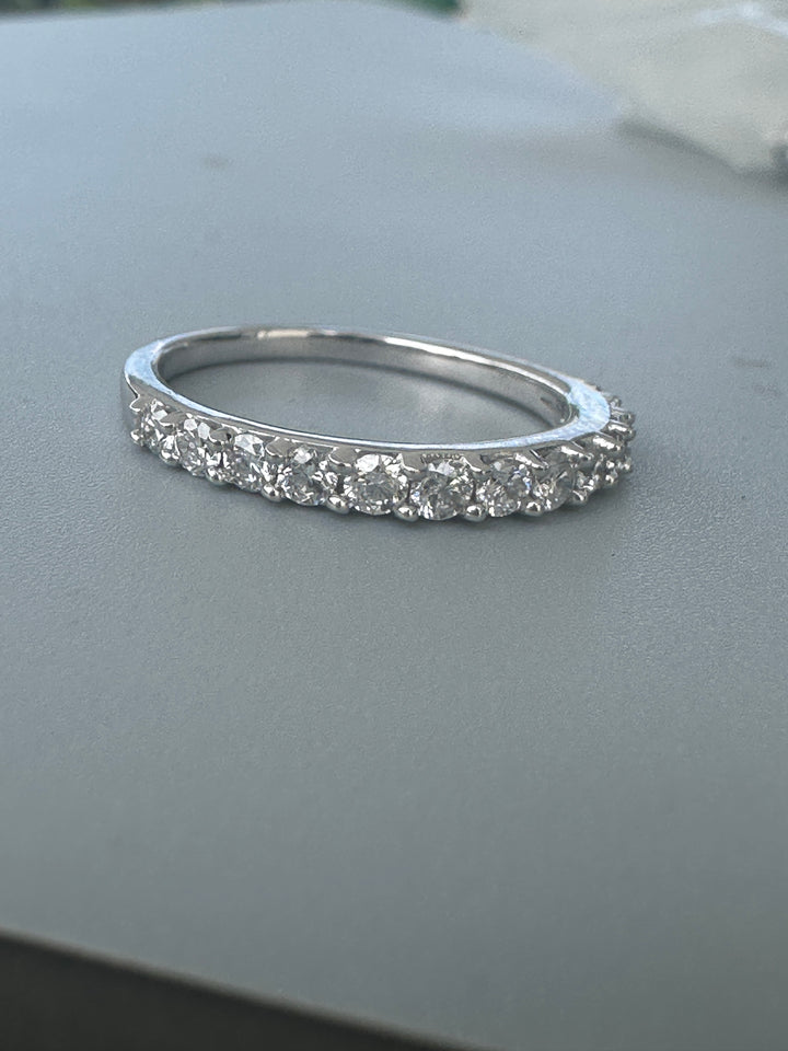 Two stackable diamond bands, 1.50 carat total weight 14 karat white gold