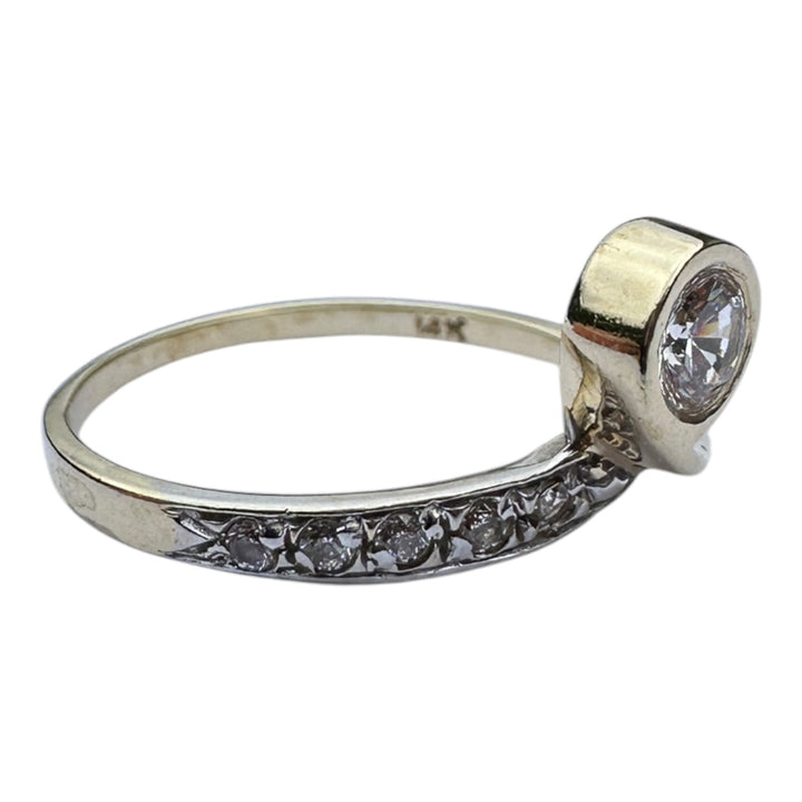 Modern 14K Two-Tone Gold .40ct Brilliant Cut Diamond Bypass Solitaire Ring VS