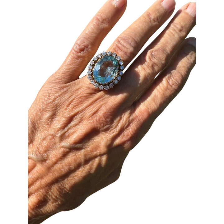 Mid-Century 10.90ct Aquamarine, 2.00ct Diamond Halo Vintage VS Ring