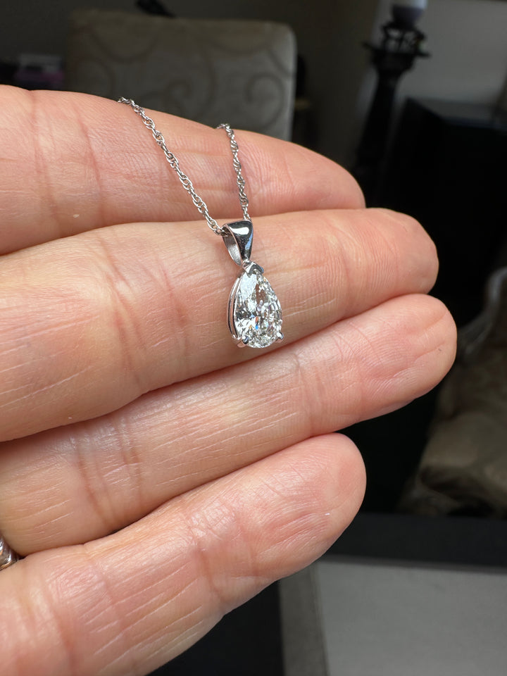 14Kt. Natural .93ct Pear Diamond Certified VS1-H Pendant & Chain