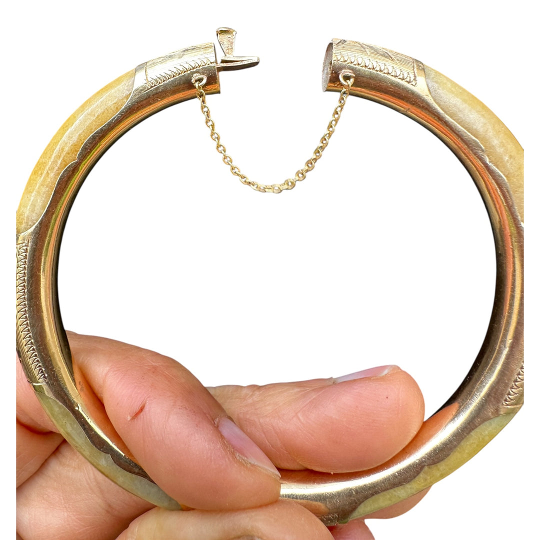 14 karat yellow gold butterscotch jadeite 7.40 mm bangle bracelet