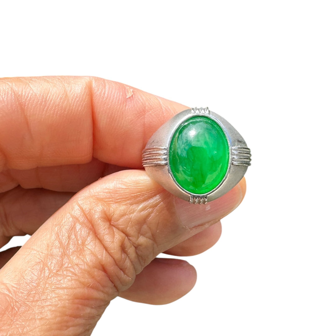 Art Deco, Translucent Vivid, Green 7.5 Carat Jadeite Platinum Ring