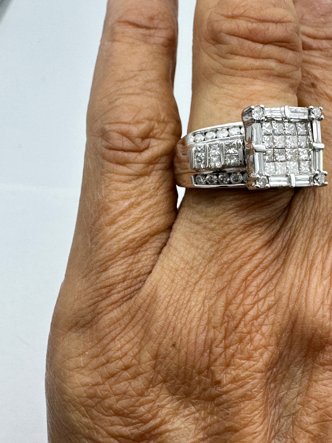 18 karat white gold, 3.50 carat diamond princess, invisible halo ring