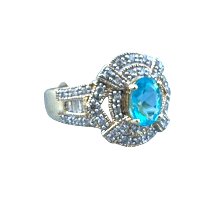 14 Karat Yellow Gold Paraiba Tourmaline Diamond Halo 1.30ctw Ring ￼