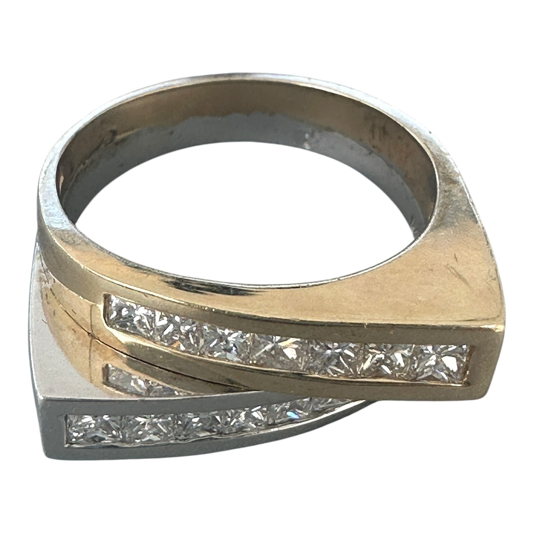 18kt Double 2.00 ct Princess Diamond Band 2-tone Gold Vs-G