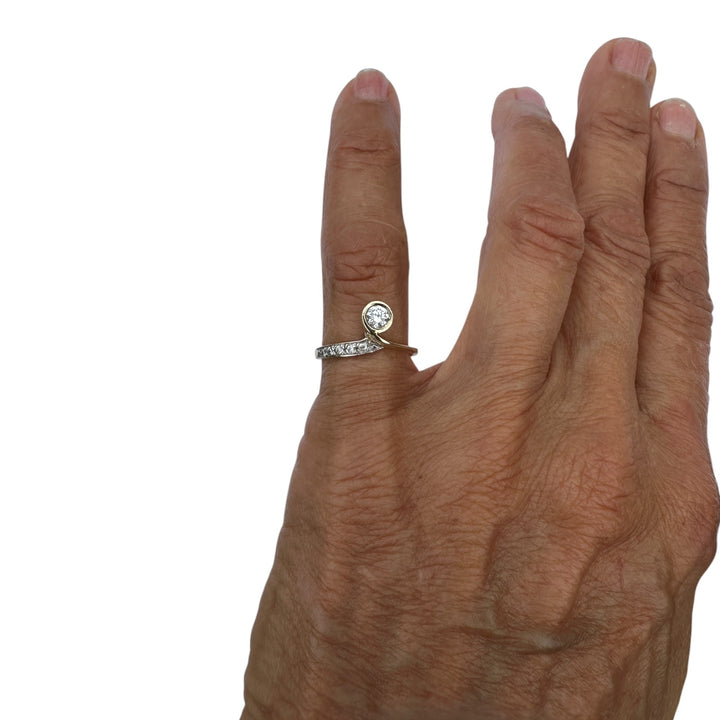 Modern 14K Two-Tone Gold .40ct Brilliant Cut Diamond Bypass Solitaire Ring VS