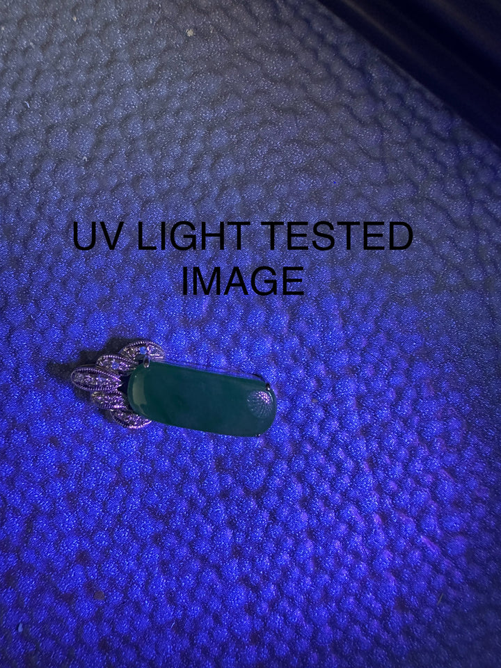 18kt Jadeite, Quality Diamond Pendant .16ct white gold