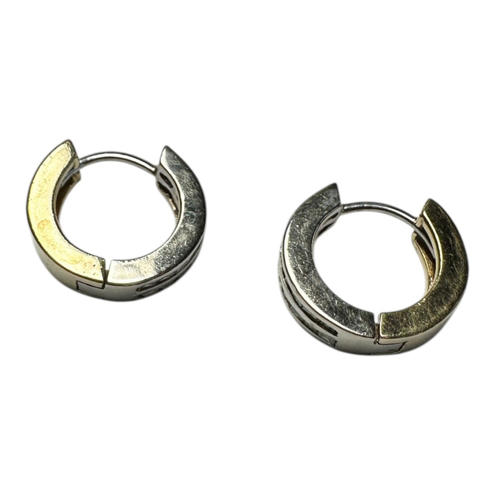 1 carat princess huggie Diamond earrings 14 karat gold