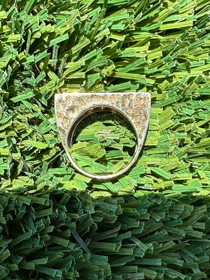 Contemporary 2 carat diamond band ring VS F-G