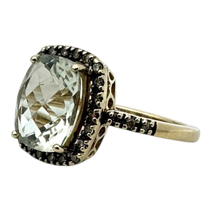 10kt yellow, gold color change, blue-green halo, chocolate-diamond ring