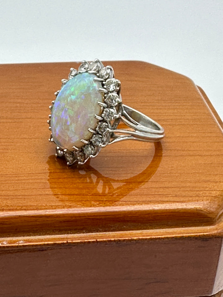 Fine 8.55ct Austrian Opal Natural Fire Opal And Diamond Large Ring ￼