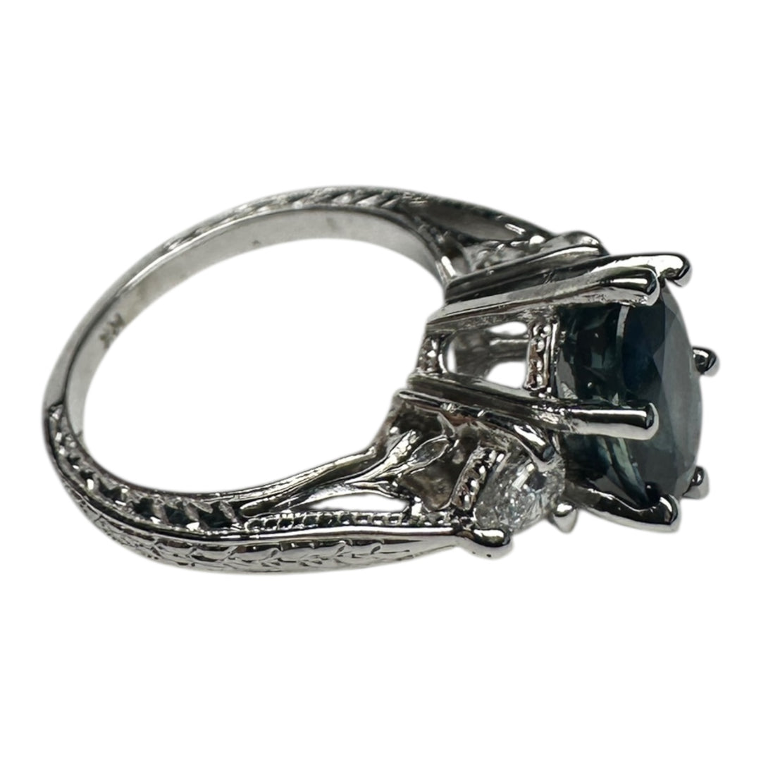 14 Karat 3-stone Oval 3.55 Carat Natural Sapphire and Diamond Ring