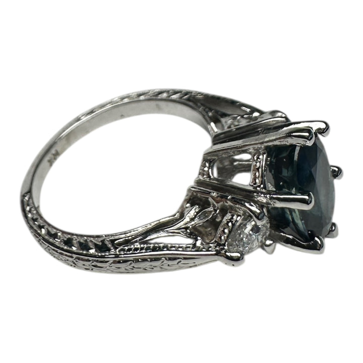 14 Karat 3-stone Oval 3.55 Carat Natural Sapphire and Diamond Ring