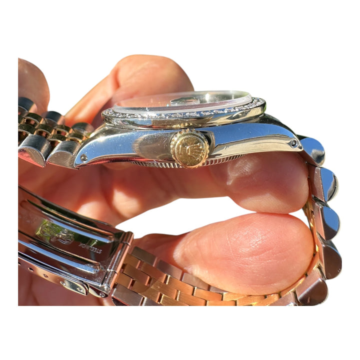 18 karat 2-Tone Rolex Datejust 31 mm Watch 4ctw Diamond Pave Dial and Bezel