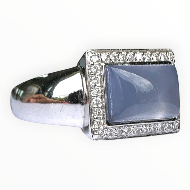 18 karat Chalcedony Cabochon and Diamond Halo Ring