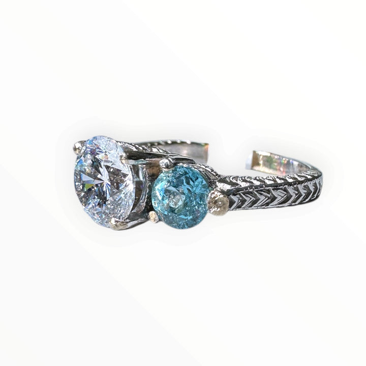 14 Karat White Gold, Three Stone Neon Apetite Etched Engraved Ring