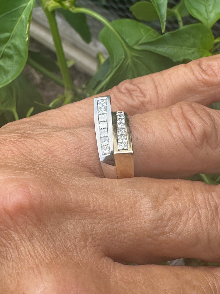 18kt Double 2.00 ct Princess Diamond Band 2-tone Gold Vs-G
