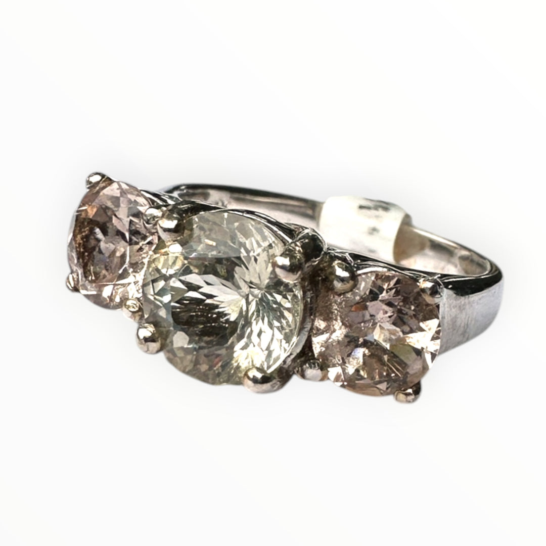 14kt Morganite and Prasiolite 3-stone Gemstone Ring 2.75 karat total weight ￼