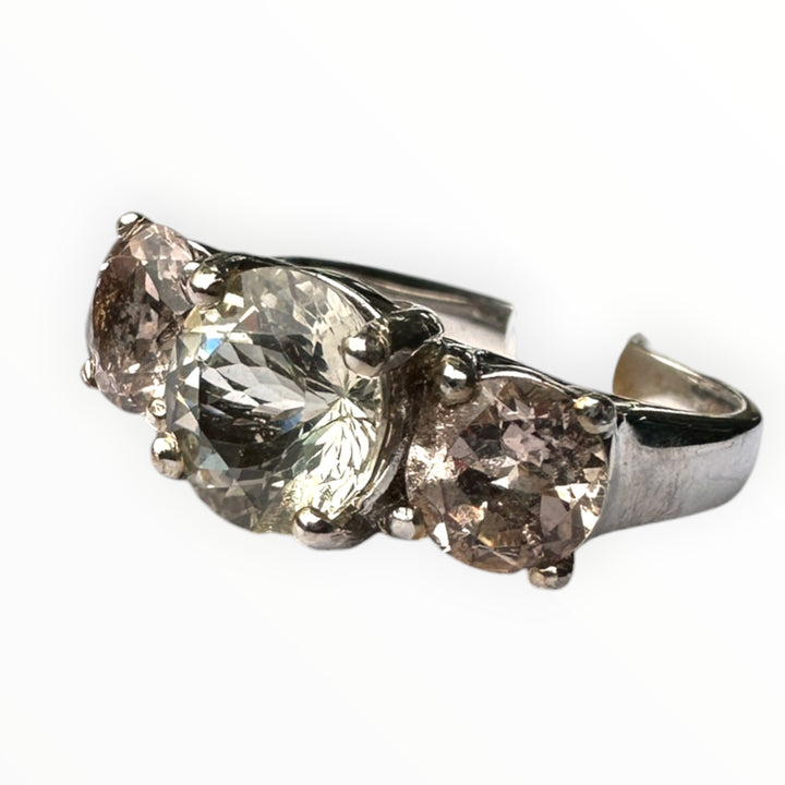 14kt Morganite and Prasiolite 3-stone Gemstone Ring 2.75 karat total weight ￼