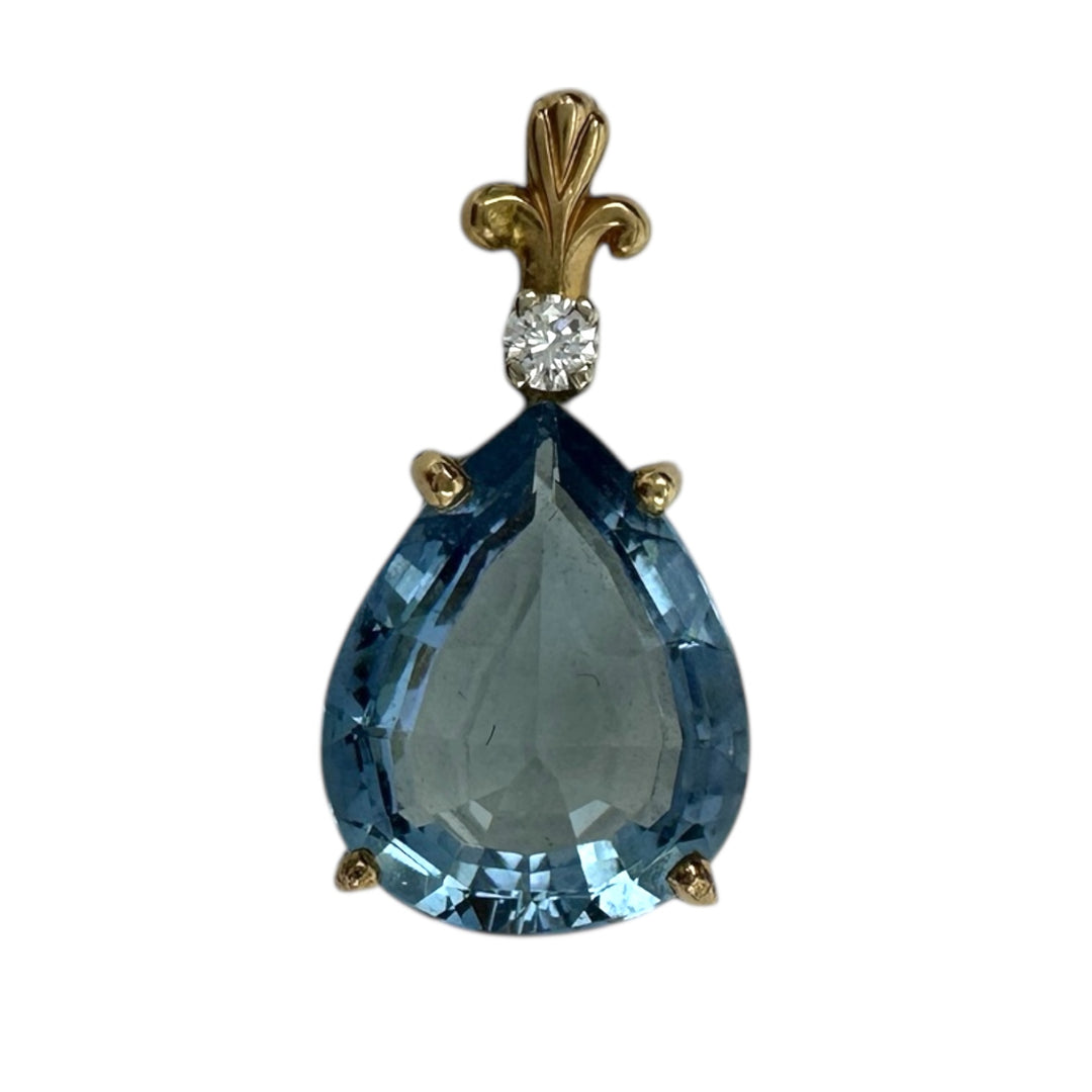 14 Karat Yellow Pear-Shaped Aquamarine, Diamond Pendant 6.56 CTW