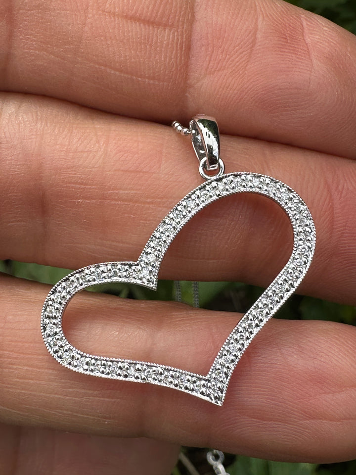 14kt Artistic 1/3ct Diamond Heart 1” Pendant white gold