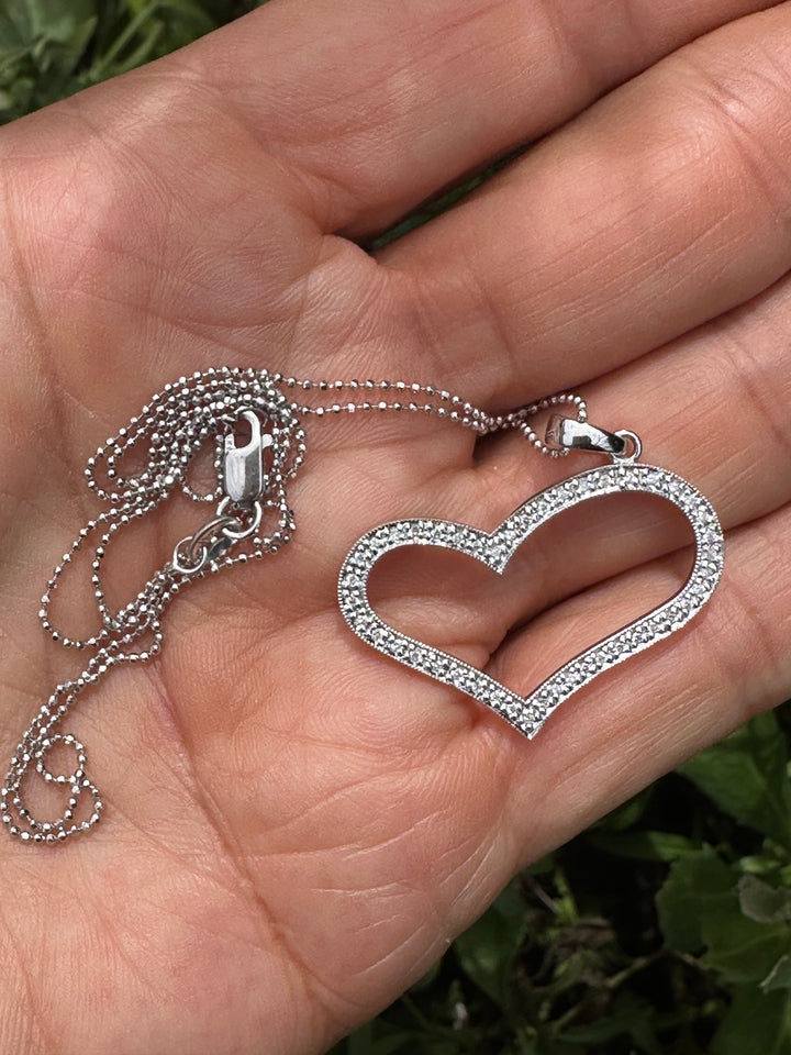 14kt Artistic 1/3ct Diamond Heart 1” Pendant white gold