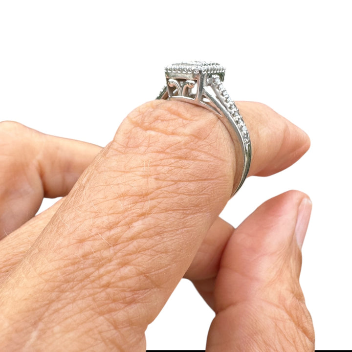 14kt 1.00 Carat Diamond Halo Ring White Gold
