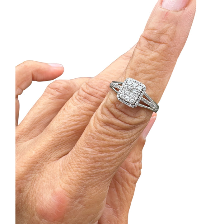 14kt 1.00 Carat Diamond Halo Ring White Gold