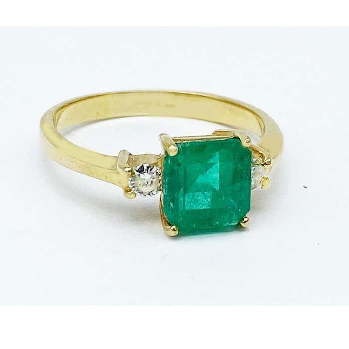 1.70 Ct Emerald & Diamond Ring 3-Stone Ring 18 Karat Yellow Gold