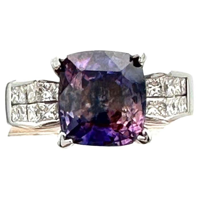 18K 3.95 CT. Sri Lanka Purple Sapphire Invisible Diamond Ring