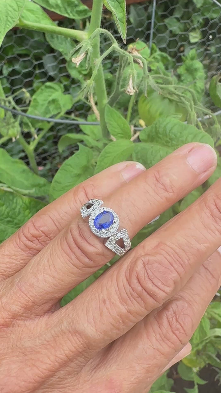 14kt White Gold Sapphire and Diamond Split Shank Ring 1.69ctw