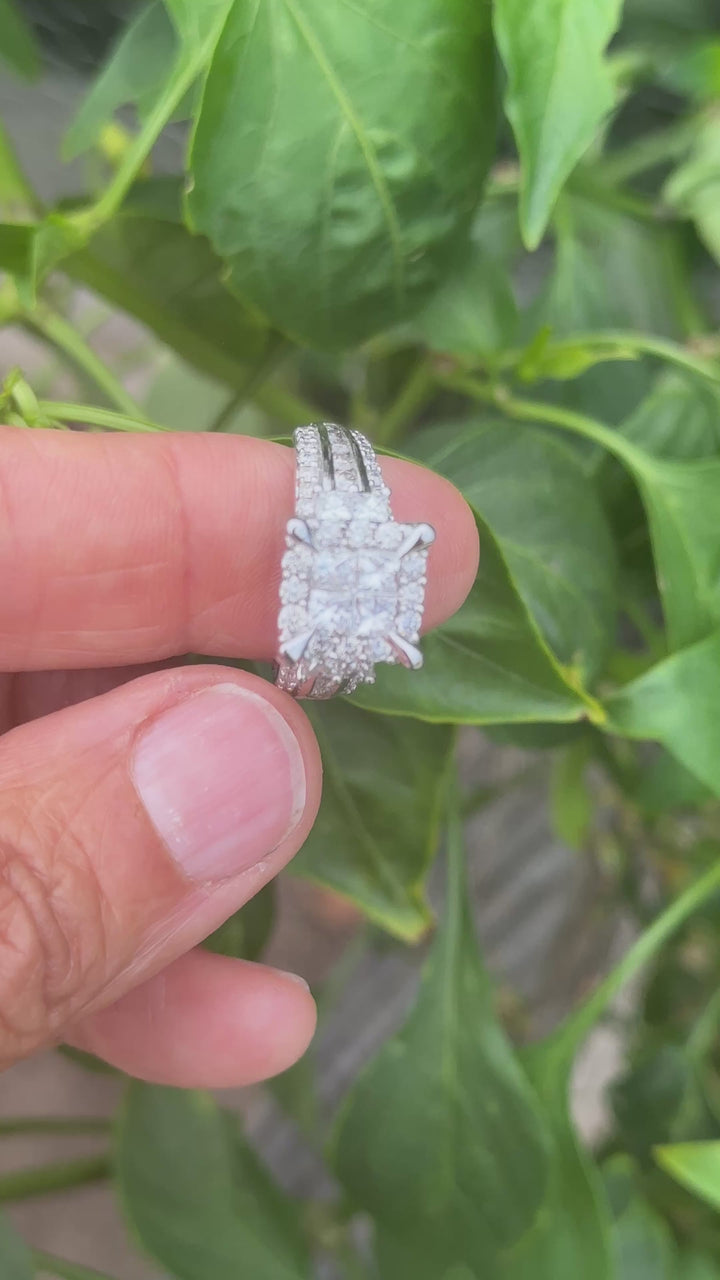 14 carat white gold 3.50 carat princess diamond ring