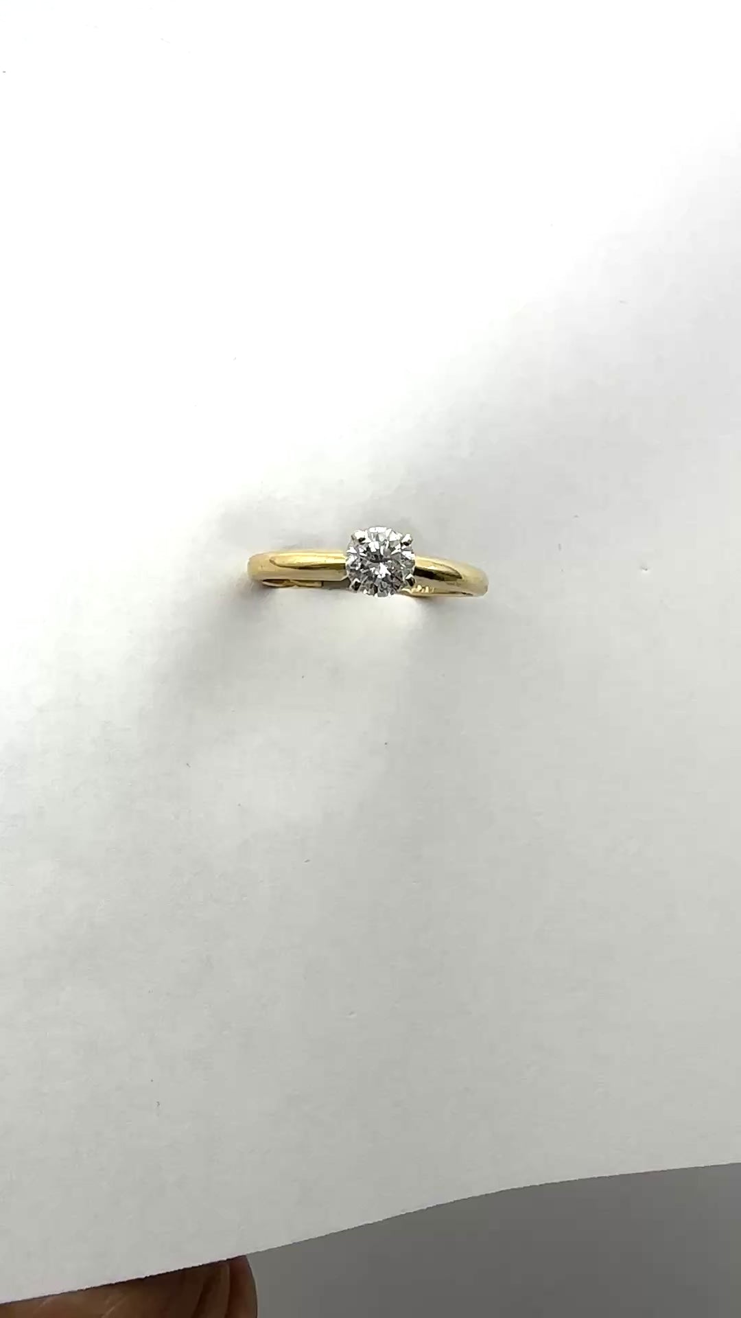 14K Yellow Gold 0.21 Carat Round Brilliant Diamond Solitaire Engagement Ring