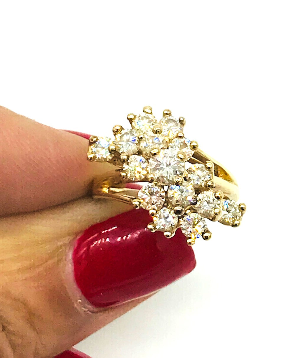 14 Kt Gold Diamond Cocktail Ring 1.90 Ct. VS Quality