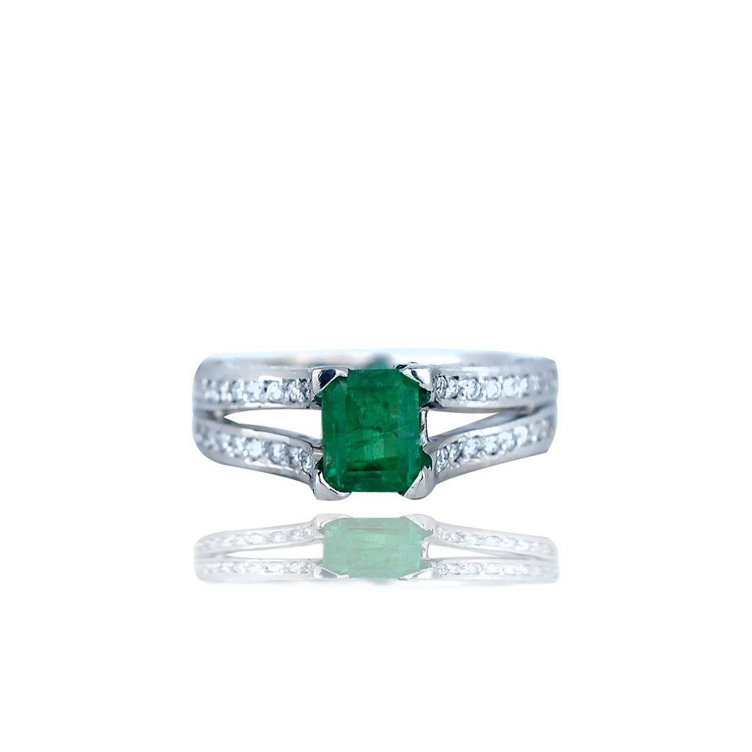 Emerald and Diamond Engagement Ring 4.26 TCW Colombian