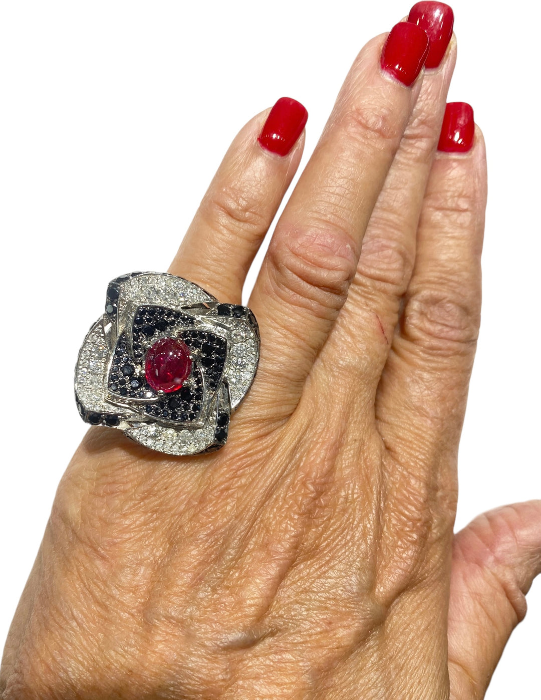 18 Karat Ruby & Diamond Large Flower Ring with Black Spinel 9 Carats