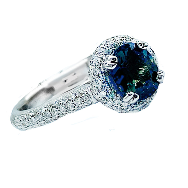 18Kt Halo Sapphire and Diamond Engagement Ring 2.88 TCW,  White gold